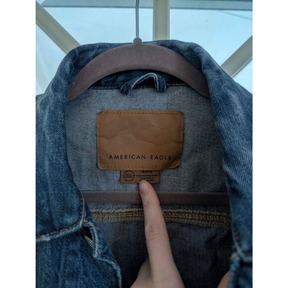 American Eagle Organic Cotton Denim Jacket size medium - Picture 3 of 5